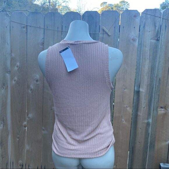 MANGO ribbed sleeveless V neck top in soft pink size small NWT - Picture 6 of 15